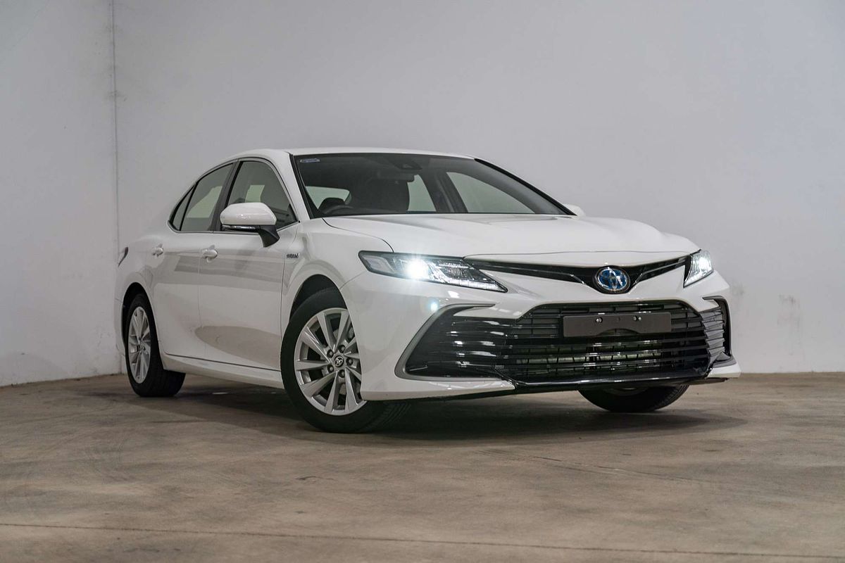 2024 Toyota Camry Ascent AXVH70R