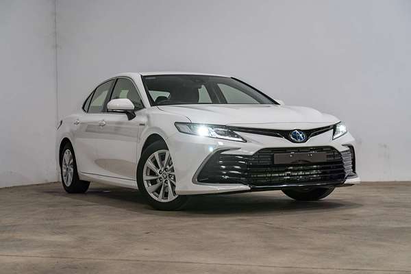 2024 Toyota Camry Ascent AXVH70R