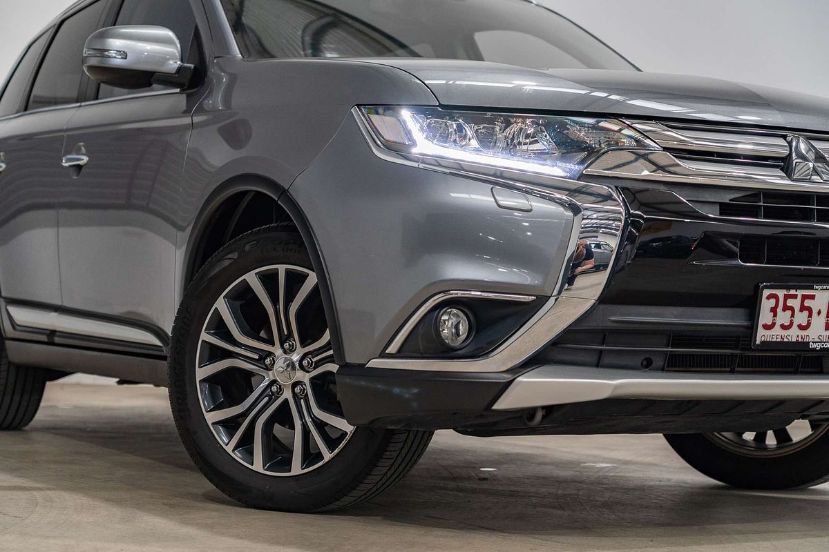 2015 Mitsubishi Outlander Exceed ZK