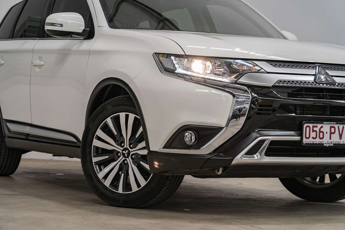 2021 Mitsubishi Outlander LS ZL