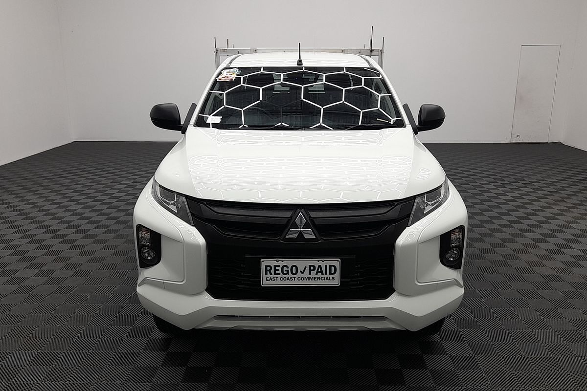 2021 Mitsubishi Triton GLX MR 4X4