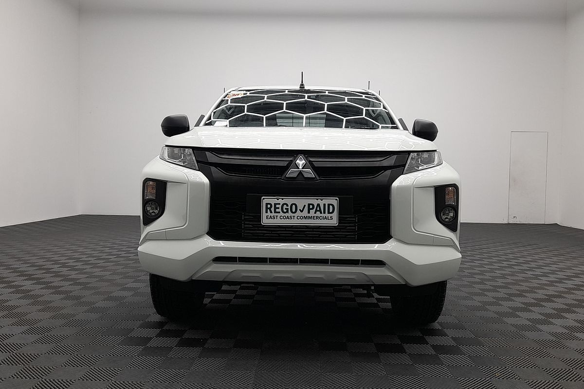 2021 Mitsubishi Triton GLX MR 4X4
