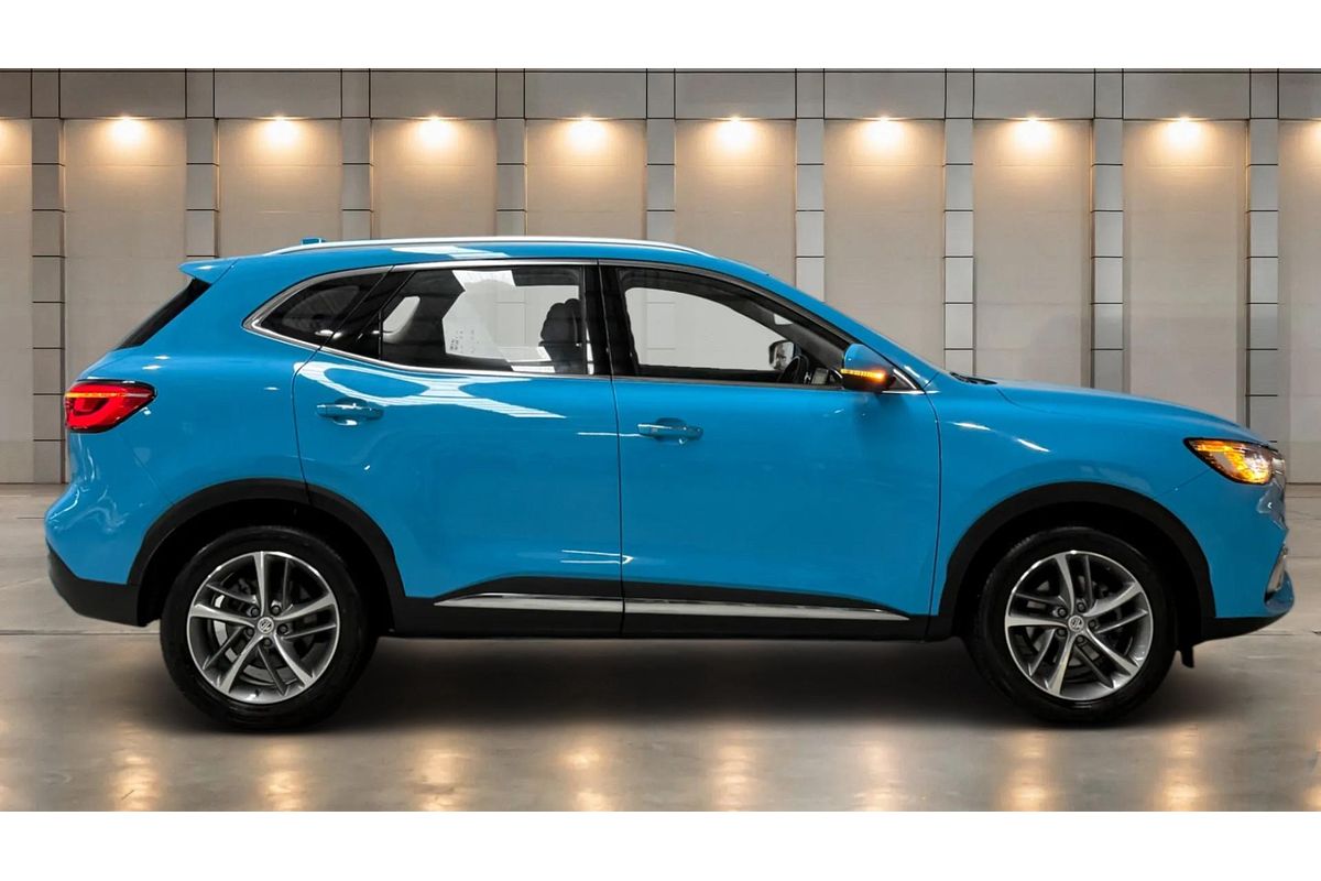 2023 MG HS Excite SAS23
