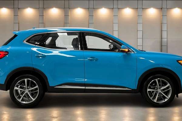 2023 MG HS Excite SAS23