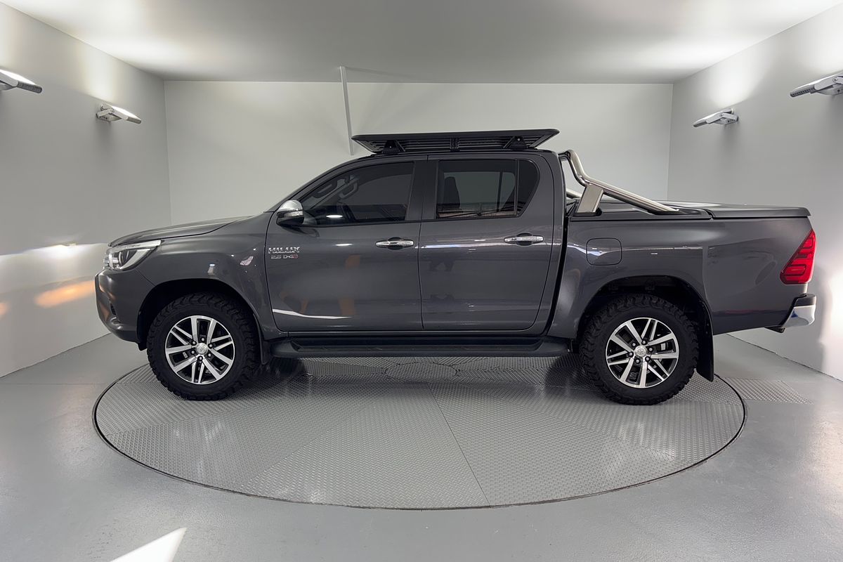 2016 Toyota HILUX SR5 (4x4) GUN126R 4X4