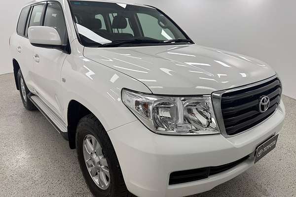 2011 Toyota Landcruiser GXL VDJ200R