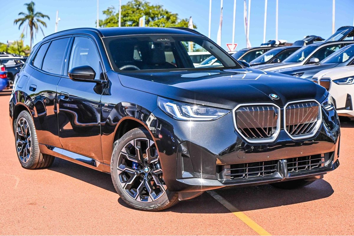 2025 BMW X3 30e xDrive G45