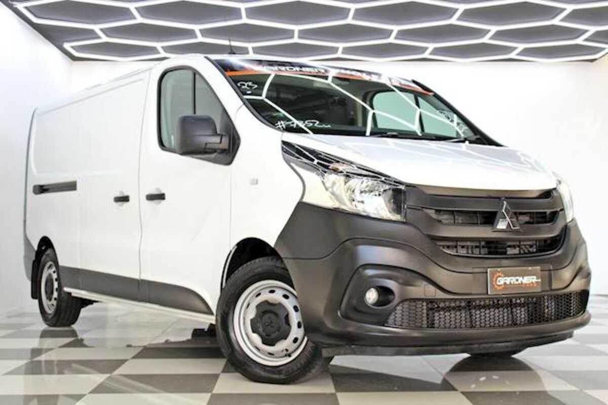 2020 Mitsubishi EXPRESS GLX SN MY21
