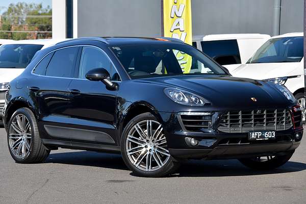 2015 Porsche MACAN S MY15