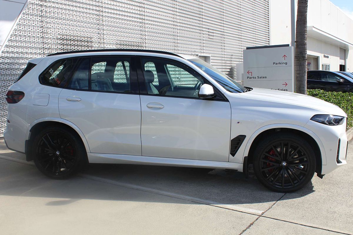 2024 BMW X5 xDrive40i M Sport G05 LCI