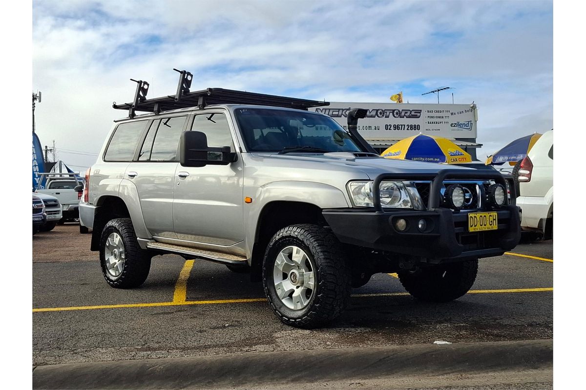 2013 Nissan Patrol ST Y61