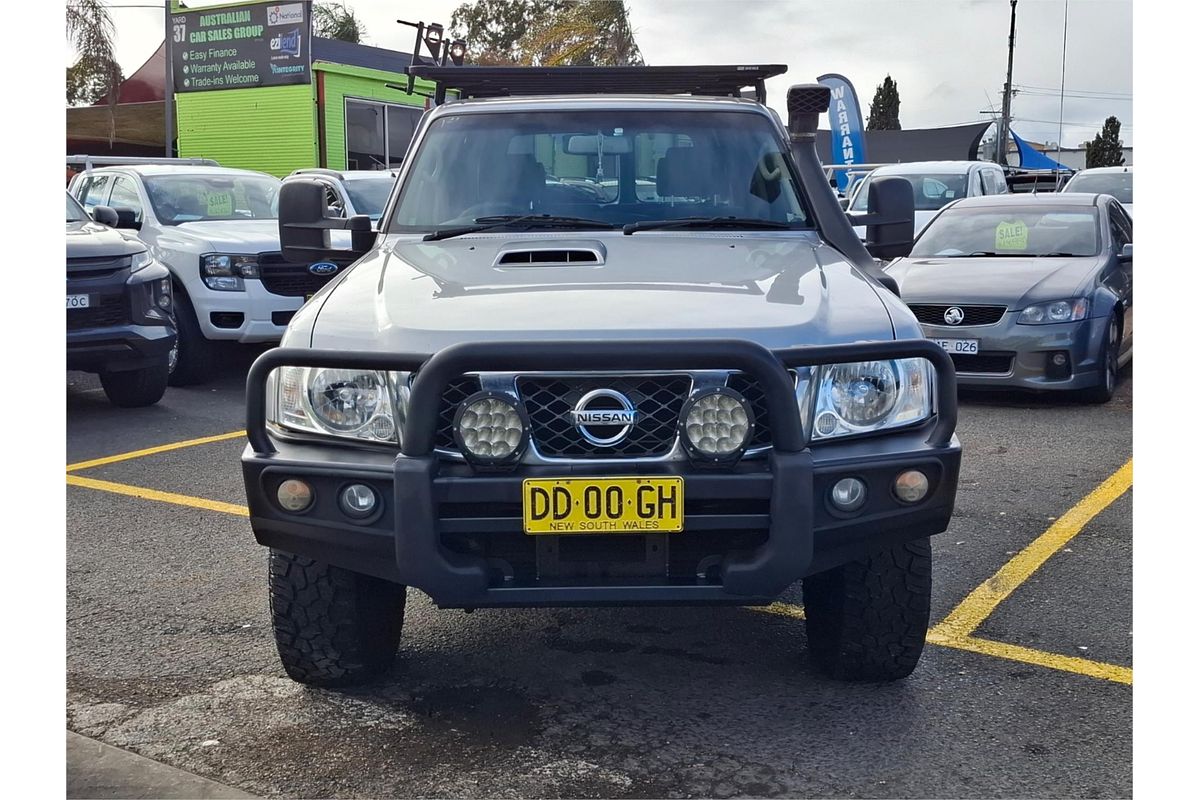 2013 Nissan Patrol ST Y61