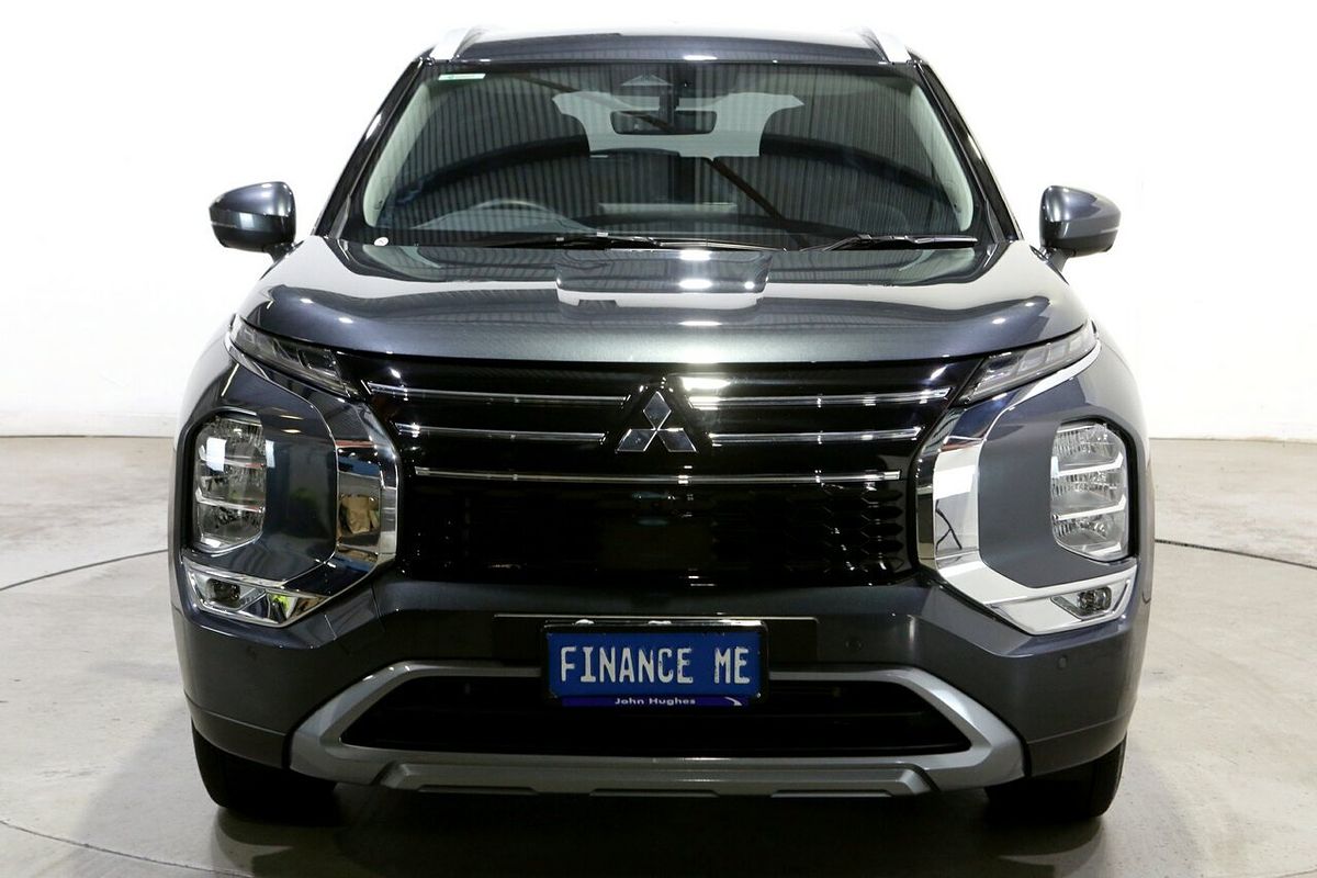 2025 Mitsubishi Outlander LS ZM