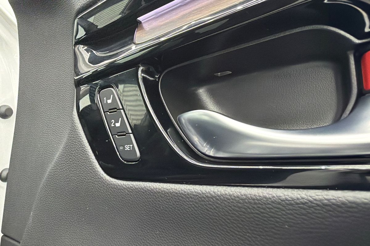2023 Honda CR-V VTi LX AWD RW