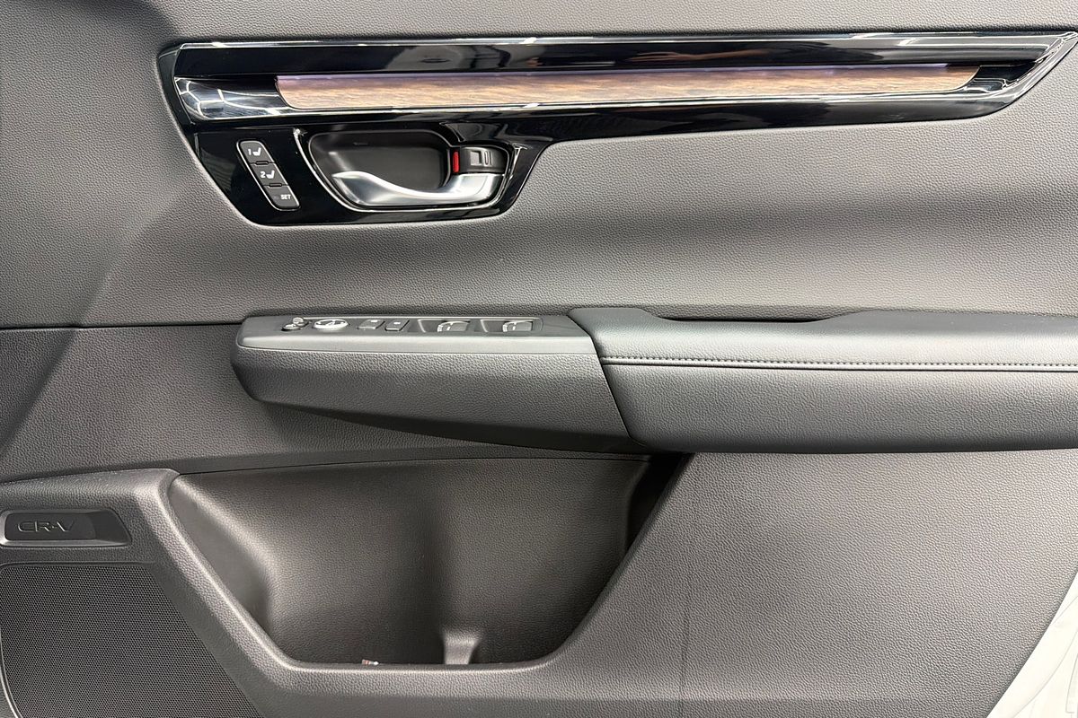 2023 Honda CR-V VTi LX AWD RW