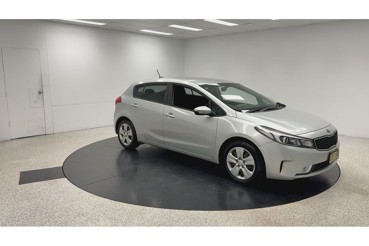 2017 Kia Cerato S YD