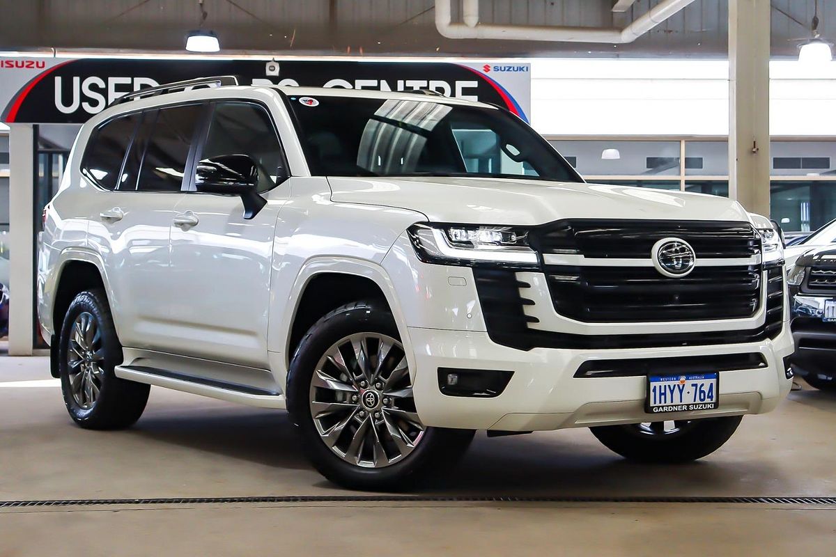 2023 Toyota Landcruiser Sahara ZX FJA300R