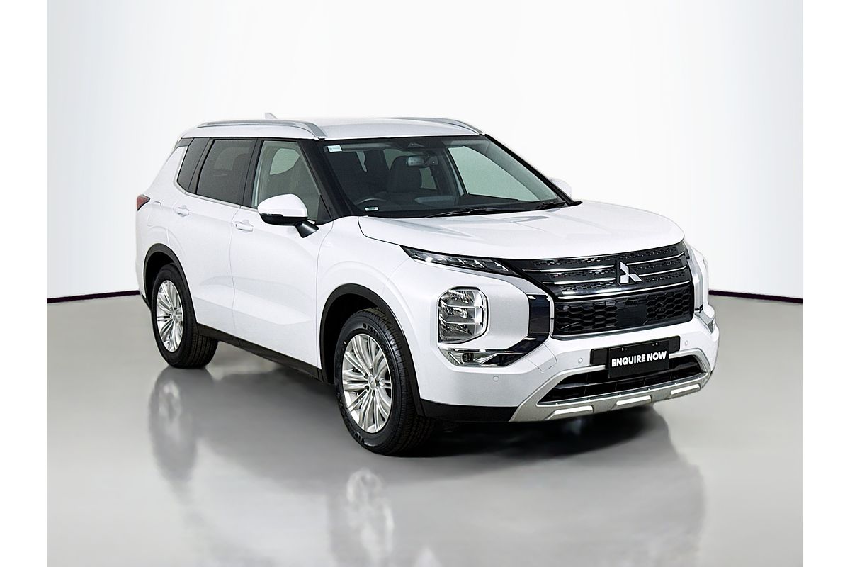 2024 Mitsubishi Outlander LS ZM