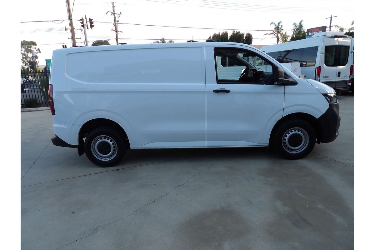 2025 Volkswagen Transporter TDI390 NSN SWB Low Roof