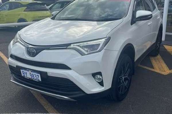 2018 Toyota RAV4 GXL ZSA42R
