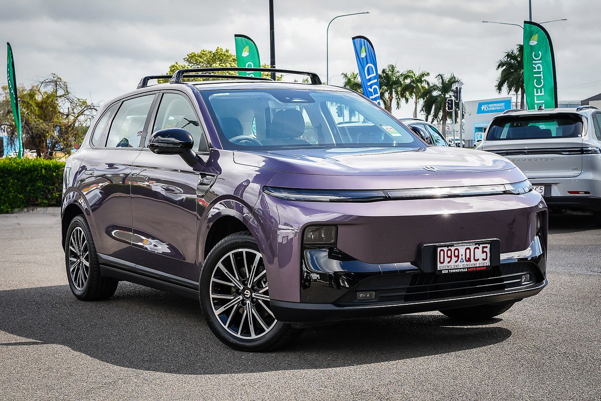 2025 Leapmotor B10 Style A12