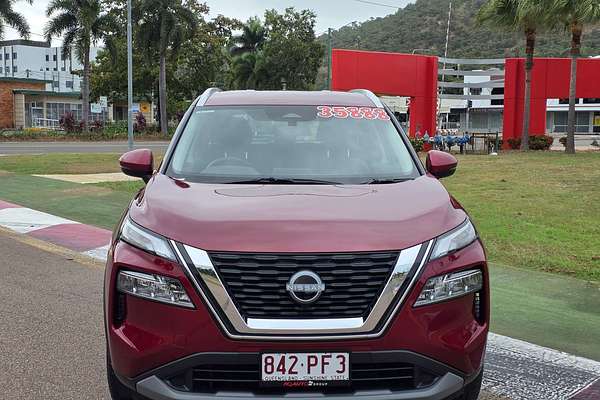2025 Nissan X-TRAIL ST T33