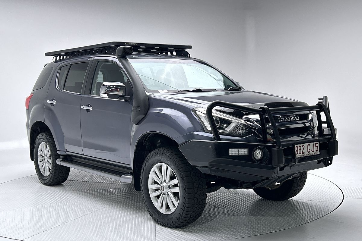 2018 Isuzu MU-X LS-T