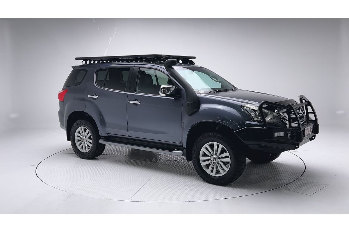 2018 Isuzu MU-X LS-T
