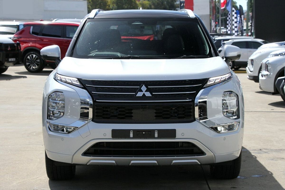 2025 Mitsubishi Outlander PHEV Exceed Tourer ZM