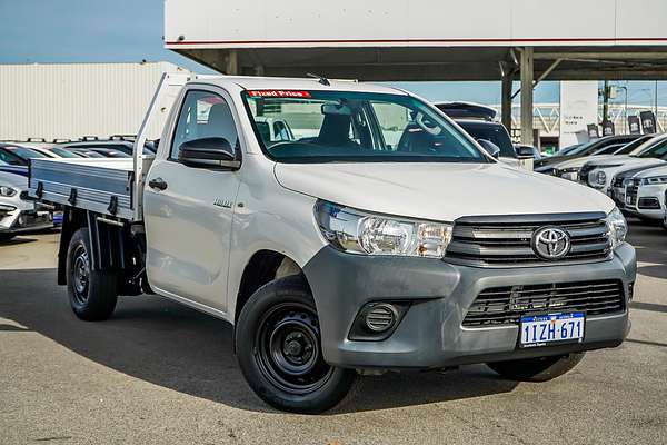 2017 Toyota Hilux Workmate TGN121R Rear Wheel Drive