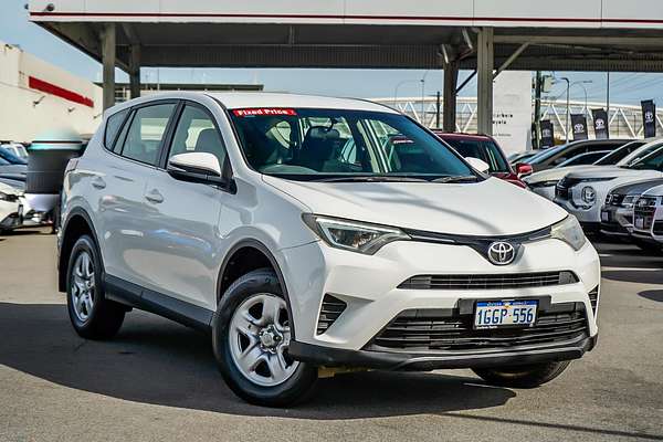 2017 Toyota RAV4 GX ZSA42R
