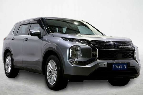 2023 Mitsubishi Outlander ES ZM