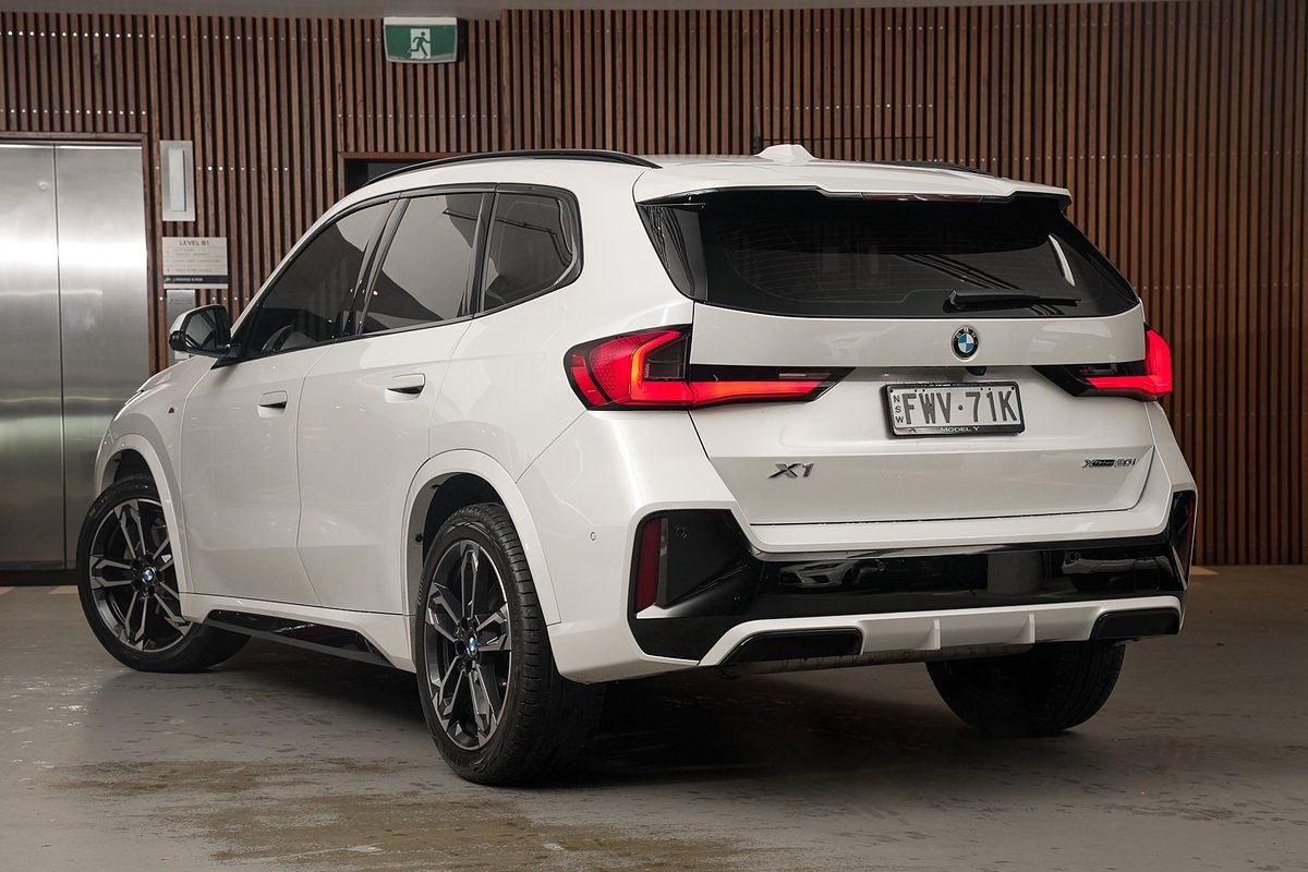2023 BMW X1 xDrive20i M Sport U11