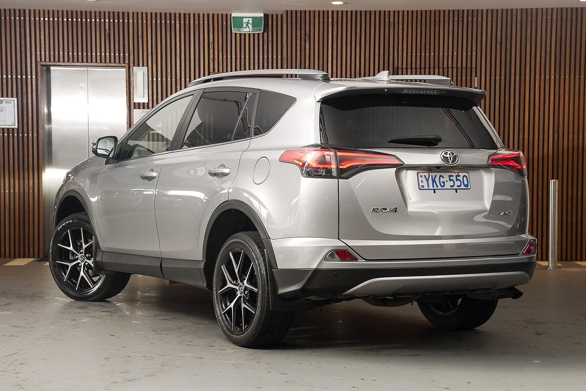 2018 Toyota RAV4 GXL ASA44R