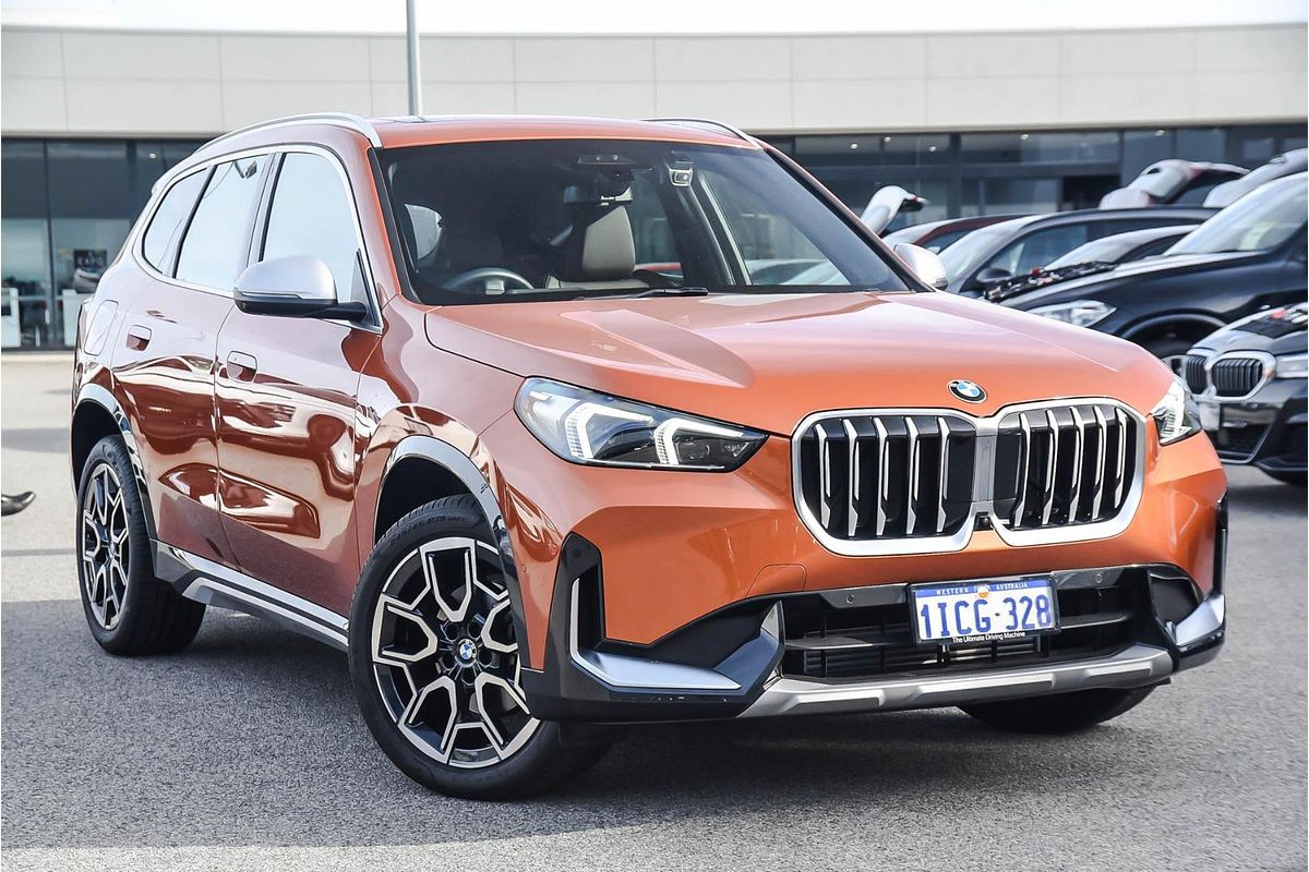 2023 BMW X1 sDrive18i U11