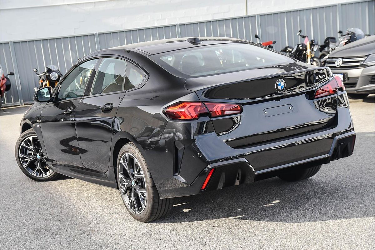 2025 BMW 2 Series 220 M Sport F74