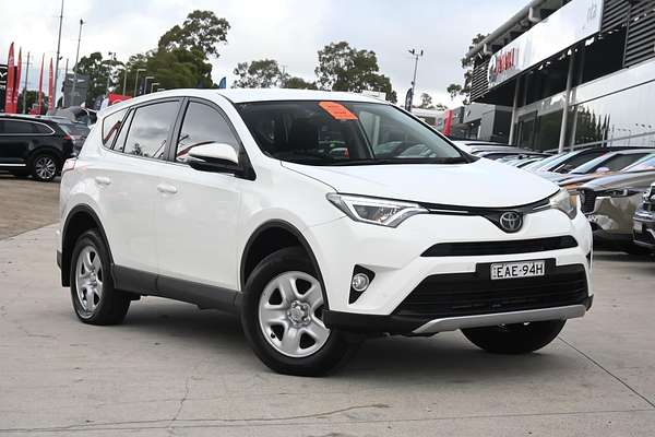 2017 Toyota RAV4 GX ASA44R