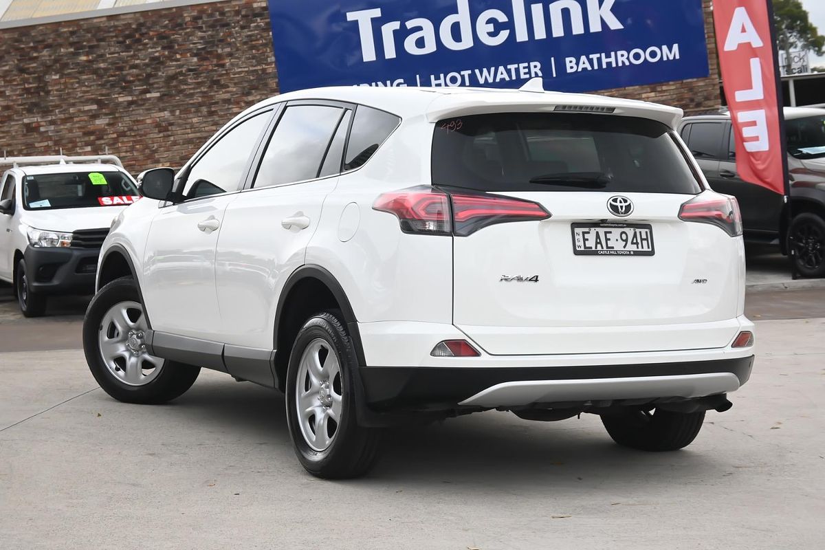 2017 Toyota RAV4 GX ASA44R