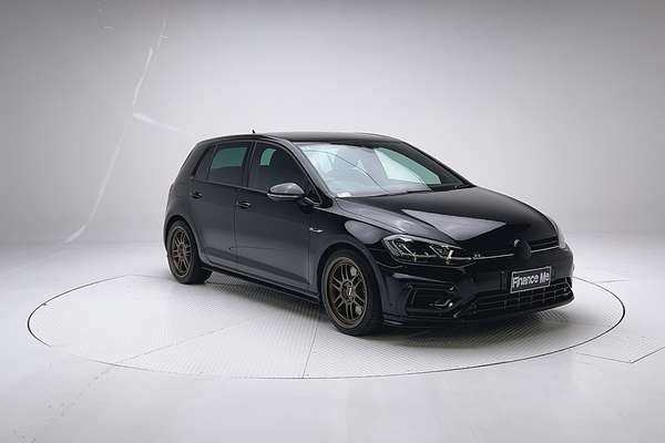 2020 Volkswagen Golf R 7.5 thumb-1