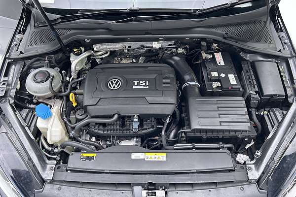 2020 Volkswagen Golf R 7.5 thumb-10