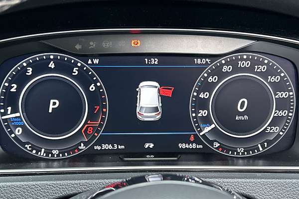 2020 Volkswagen Golf R 7.5 thumb-13