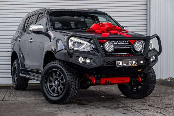 2019 Isuzu MU-X LS-T
