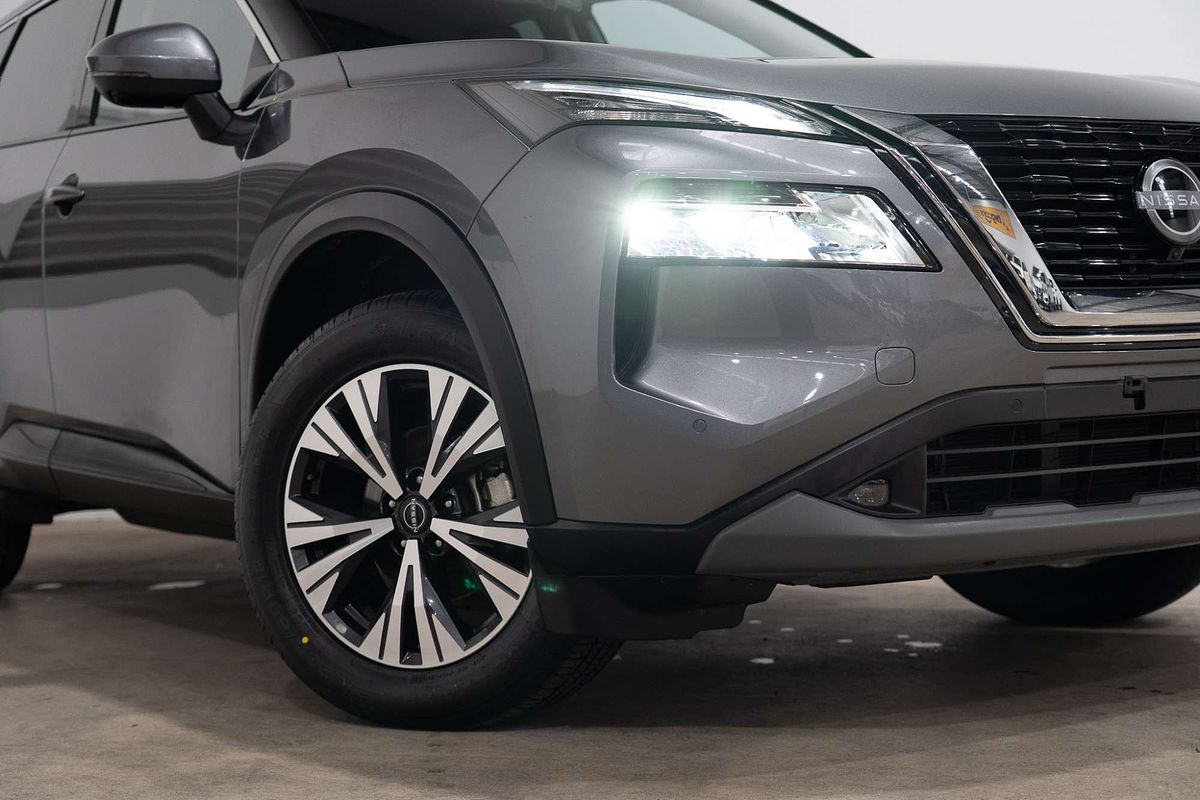 2023 Nissan X-TRAIL ST-L T33