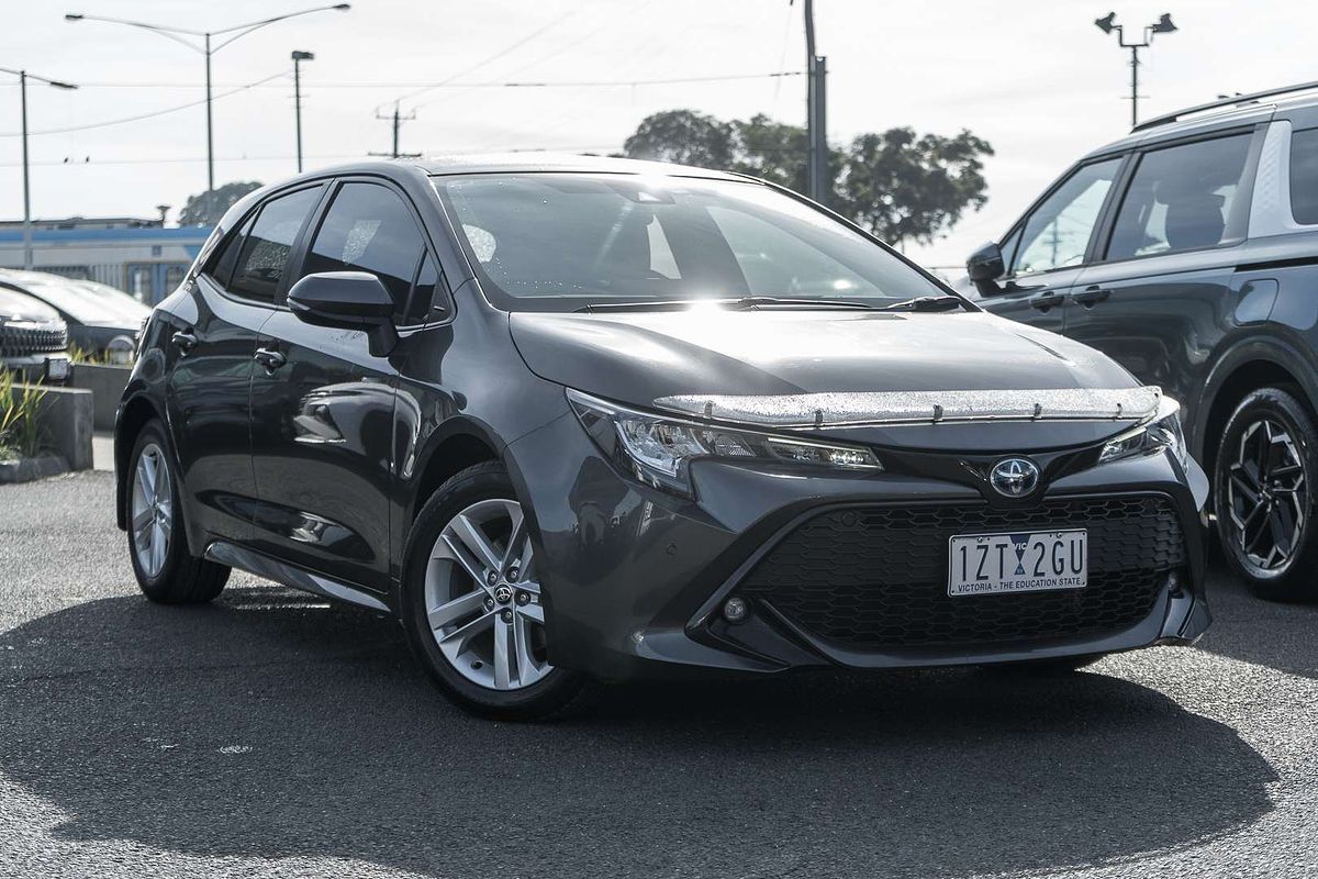 2020 Toyota Corolla SX Hybrid ZWE211R
