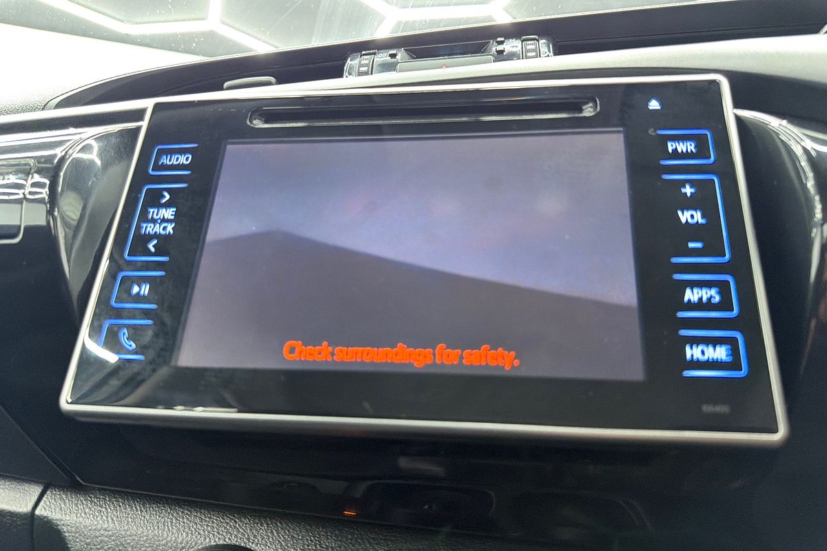 2018 Toyota Hilux SR GUN126R 4X4