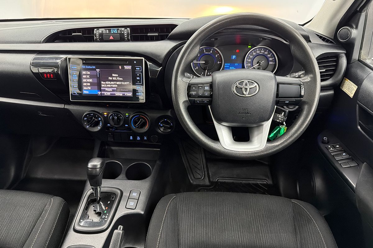 2018 Toyota Hilux SR GUN126R 4X4