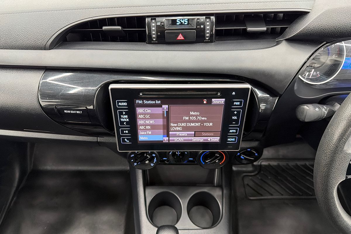 2018 Toyota Hilux SR GUN126R 4X4
