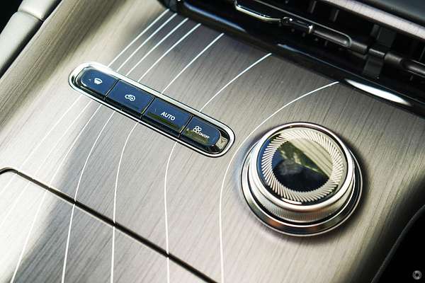 2026 Geely Starray EM-i Inspire P145