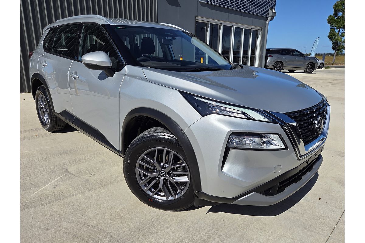 2024 Nissan X-TRAIL ST T33