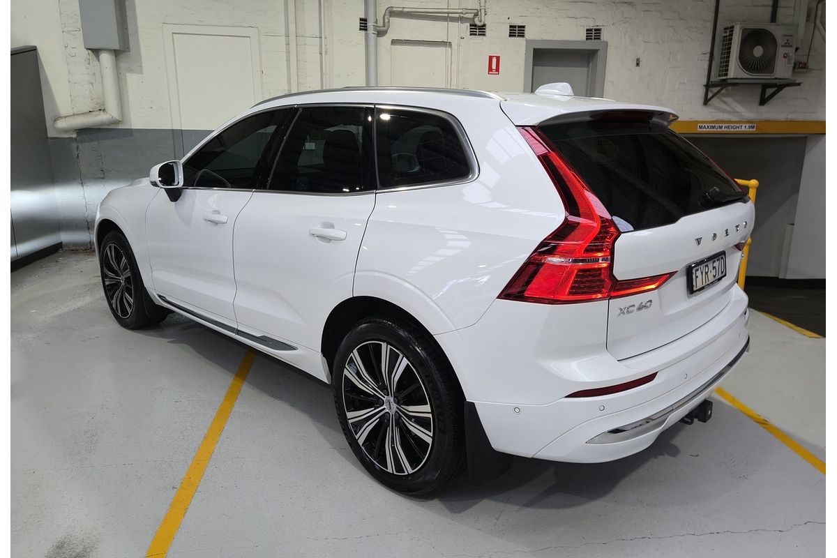 2022 Volvo XC60 B5 Inscription